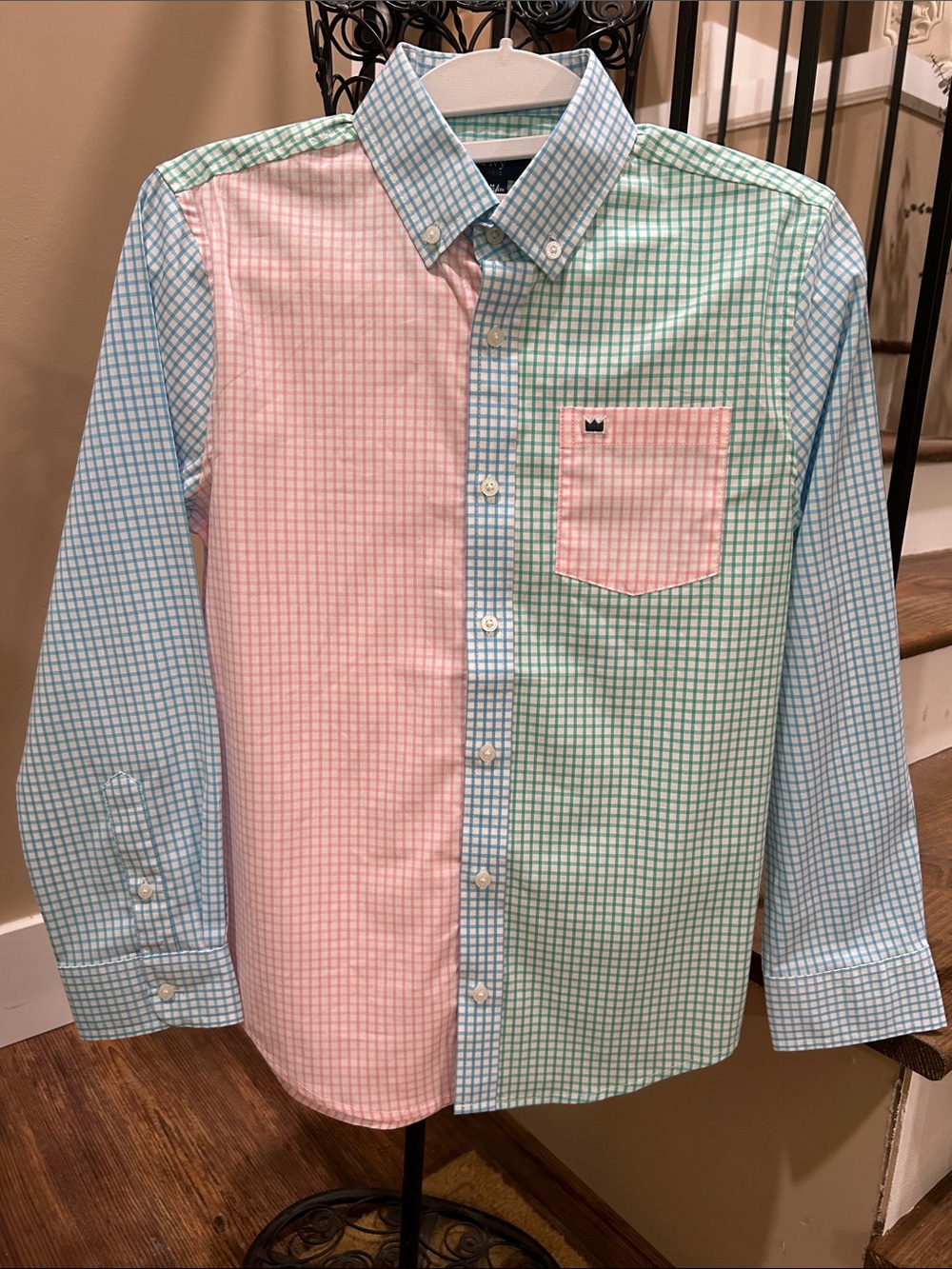 NWTS! crown & ivy boys M 8-10 Colorblock Check Button-Down Shirt